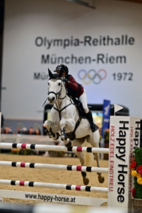 1_Buehne für Deutschlands Reiter-Zukunft_Image_11